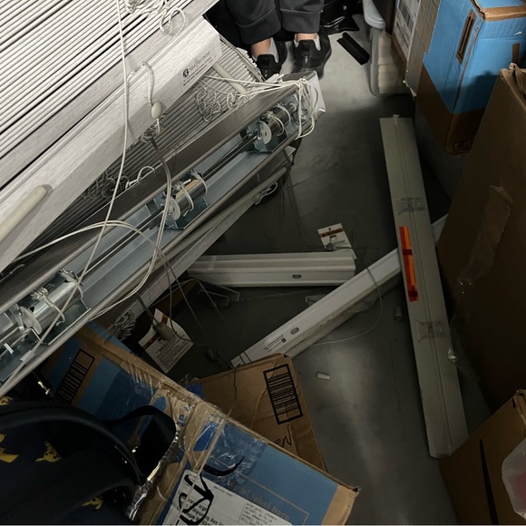 3dayBlinds Faux wooden window shutters, must live in Las Vegas for pick-up - Picture 12 of 12